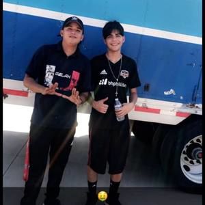 Meet your Posher, Dereck